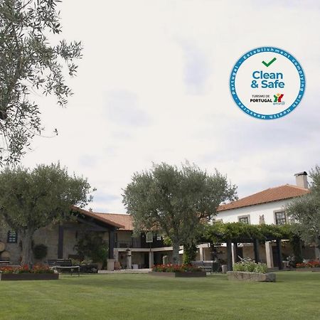 تشافيس Casa Do Meio Do Povo - Turismo De Habitacao المظهر الخارجي الصورة