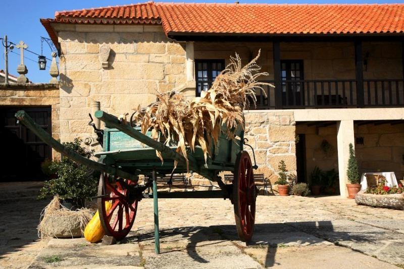 تشافيس Casa Do Meio Do Povo - Turismo De Habitacao المظهر الخارجي الصورة