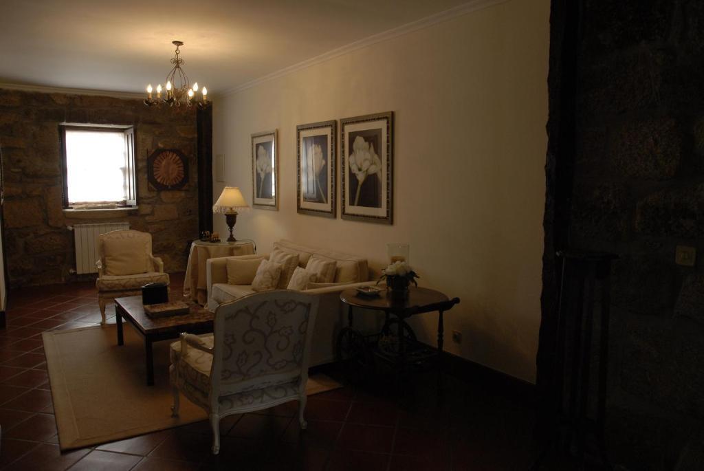 تشافيس Casa Do Meio Do Povo - Turismo De Habitacao المظهر الخارجي الصورة