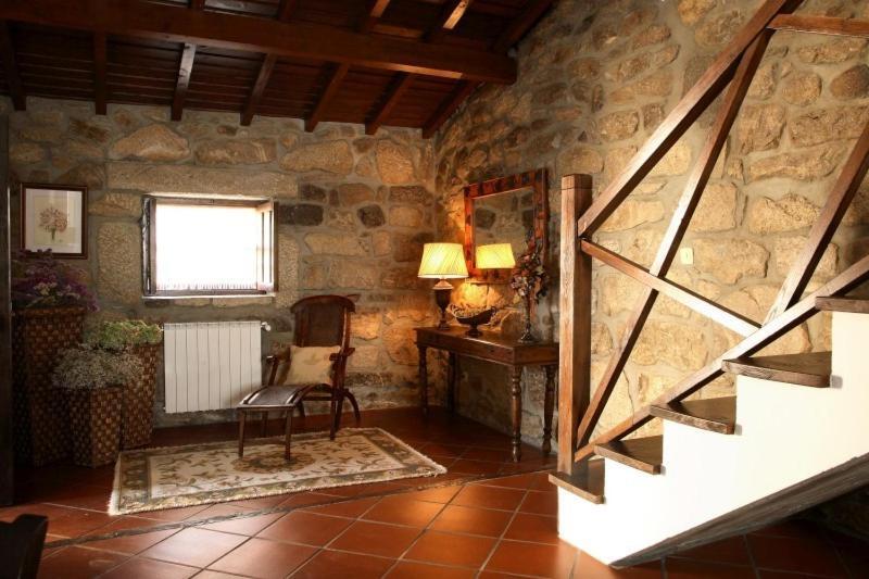 تشافيس Casa Do Meio Do Povo - Turismo De Habitacao المظهر الخارجي الصورة